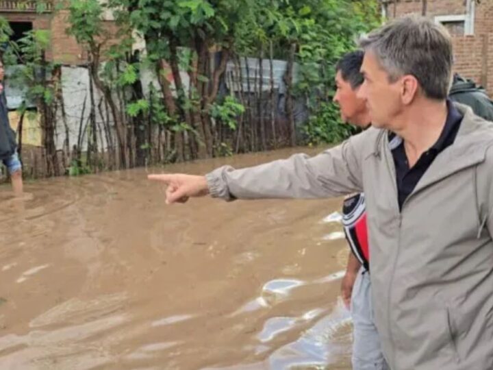 JUAN JOSÉ CASTELLI: ZDERO RECORRIÓ ZONAS AFECTADAS POR LAS INUNDACIONES TRAS LAS INTENSAS LLUVIAS