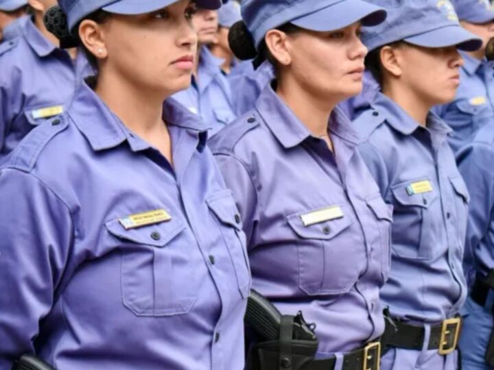 TRANSFIEREN AGENTES DEL SERVICIO PENITENCIARIO A LA POLICÍA PARA REFORZAR LA SEGURIDAD