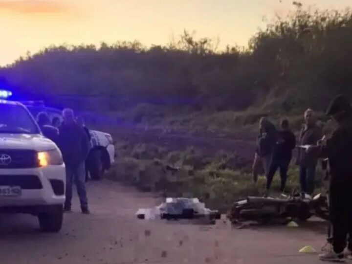 CHARATA: UN MOTOCICLISTA MURIÓ TRAS SER EMBESTIDO POR UN CAMIÓN Y DETUVIERON A UN JOVEN CONDUCTOR